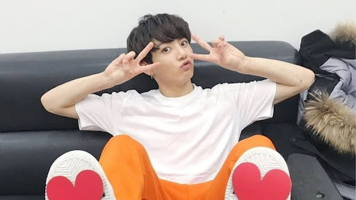 BTS Jungkook Vape Controversy: Pros and Cons of Vaping BTS Jungkook Vape Controversy: Pros and Cons of Vaping