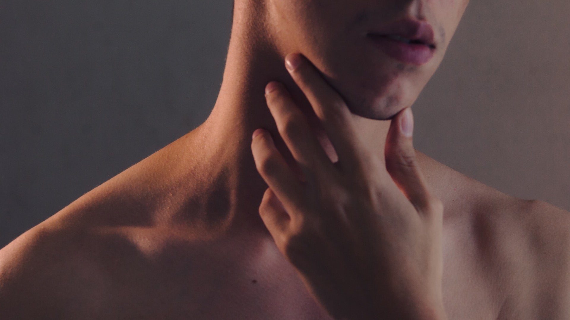 How To Get Rid of a Sore Throat From Vaping?