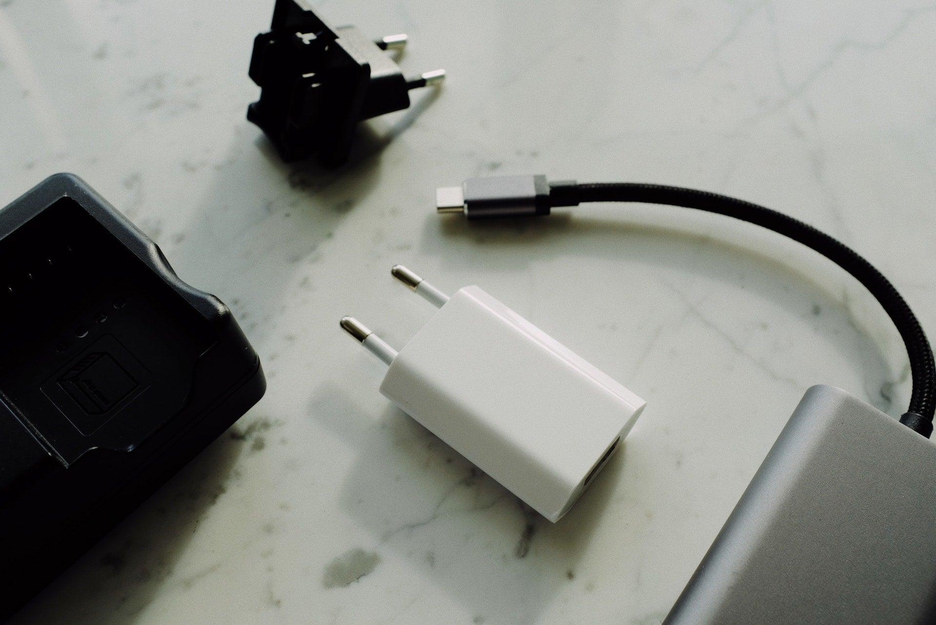 How to Charge Your Vape: A Comprehensive Guide