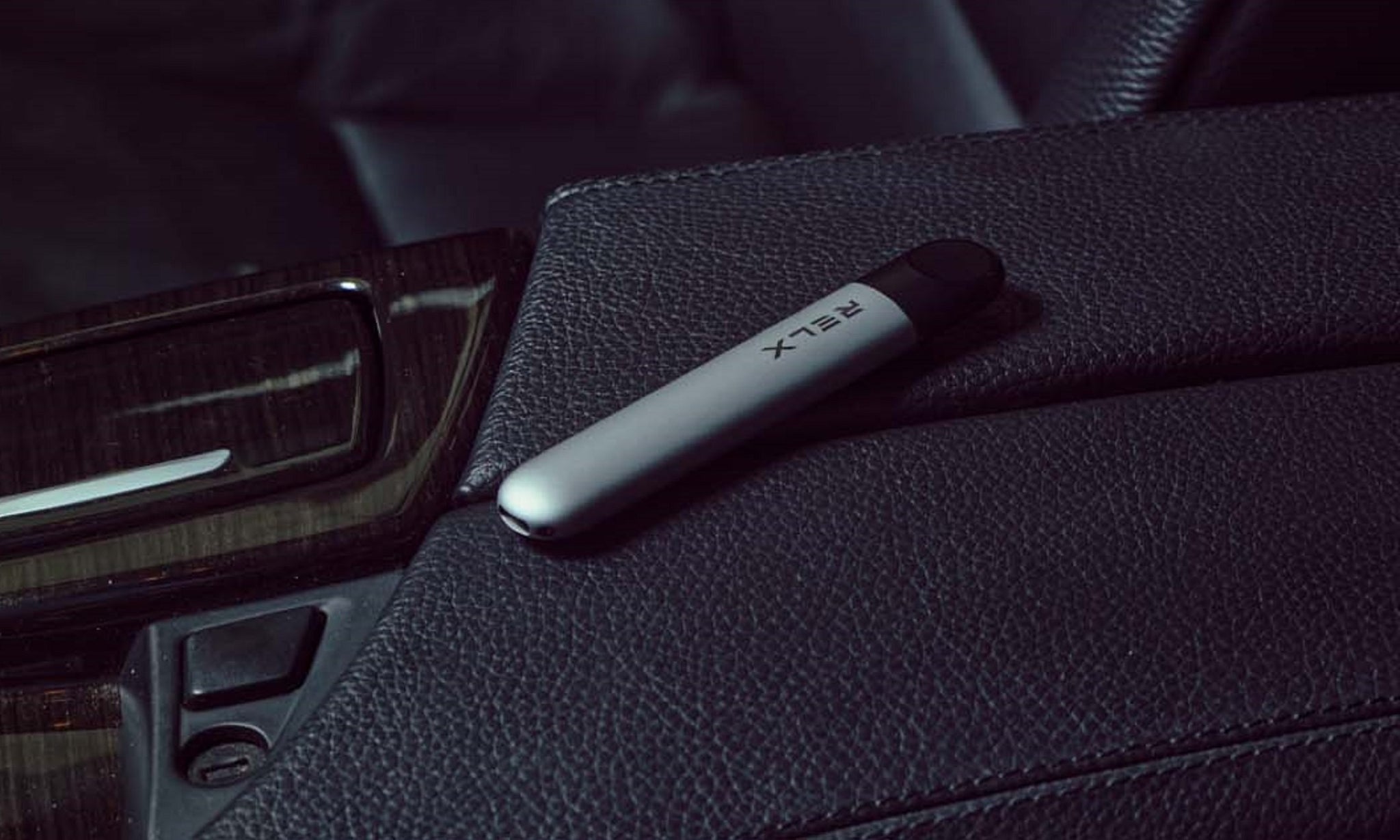 RELX Warns Vapers to Stay Away from Compatible Pods, Fake Engraved Devices and Cheap Vape Kits